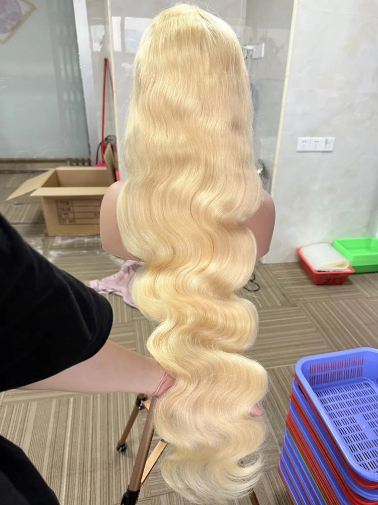 613 Honey Blonde Colored 40 In - 613 Blonde Body Wave Lace Front Wig recension och pris